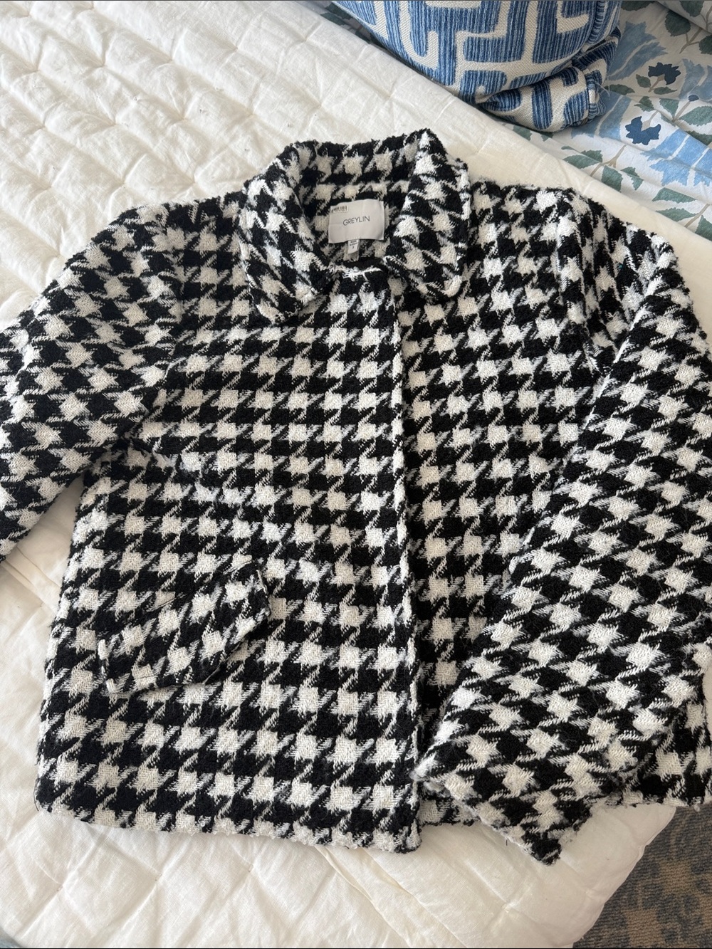 Greylin Black & White Houndstooth Cropped Blazer
